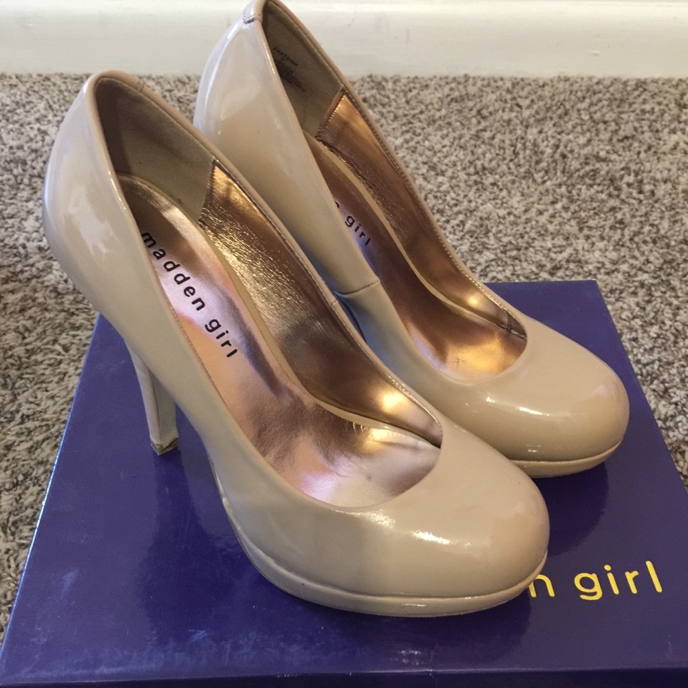 Tan pumps